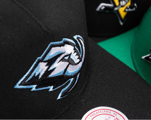 Kšiltovka Mitchell & Ness - Utah Mammoth - Double Clutch Pro Snapback - Black