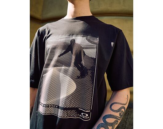 Triko Oakley - Sandboard Tee - Pitch Black