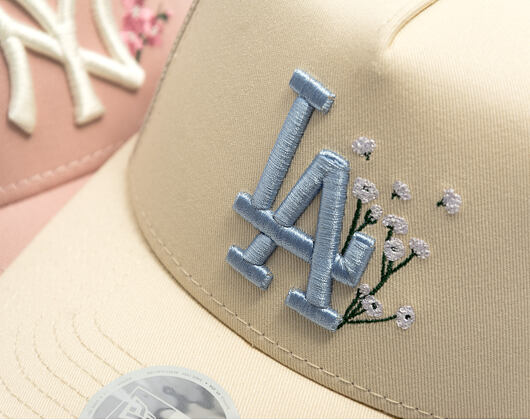 Dámská Kšiltovka New Era - MLB Floral 9FORTY A-Frame Trucker - LA Dodgers - Cream / Sky Blue