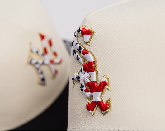 Kšiltovka New Era - MLB "American Flag" 9FIFTY - Chicago White Sox - Chrome White