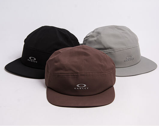 Kšiltovka Oakley - Latitude Waterproof Cap - Dark Umber