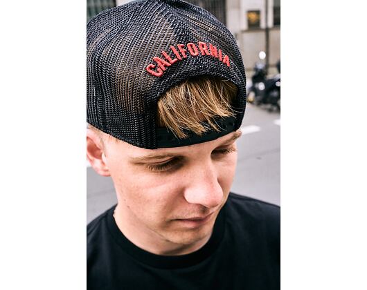 Kšiltovka Von Dutch - Trucker - Love Patch - Black