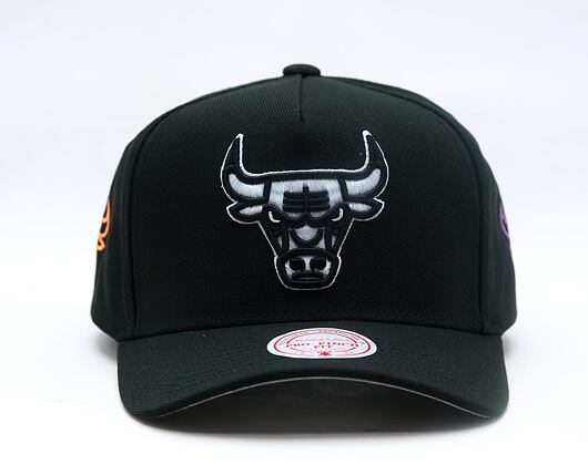 Kšiltovka Mitchell & Ness - NBA 404 Club Neon Pro Snapback - Chicago Bulls - Black