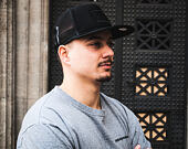 Kšiltovka New Era Emblem Foam Snap New York Yankees Black/Black 9FIFTY Snapback