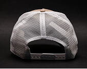 Kšiltovka New Era Essential New York Yankees 9FORTY TRUCKER Camel/White Snapback