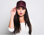 Dámská Kšiltovka New Era Premium Trucker 9FORTY Maroon/Gold Snapback
