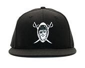 Kšiltovka New Era Silver and Black Attack Oakland Raiders 59FIFTY Black Fitted Cap