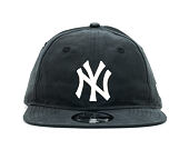 Kšiltovka New Era Light Weight Nylon Packable New York Yankees 9TWENTY Black/White Strapback