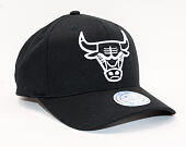 Kšiltovka Mitchell & Ness Chicago Bulls 600 Black And White Logo 110