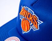 Kšiltovka Mitchell & Ness Off The Backboard Trucker New York Knicks Blue / White