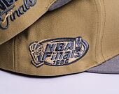 Kšiltovka Mitchell & Ness CLASSIC CANVAS SNAPBACK Chicago Bulls Tan