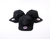 Kšiltovka Mitchell & Ness NHL Blk/Blk Logo Classic Red Blackhawks Black