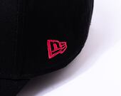 Kšiltovka New Era 9FORTY MLB Team Outline New York Yankees Black / Litmus Pink