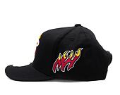 Kšiltovka Mitchell & Ness NBA Home Town Classic Red Miami Heat Black
