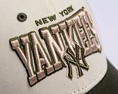 Kšiltovka New Era 9FORTY MLB White Crown New York Yankees Off White / New Olive / Stone