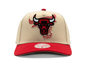 Kšiltovka Mitchell & Ness - Off Tilted - NBA - Chicago Bulls - Off White
