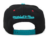 Kšiltovka Mitchell & Ness Vancouver Grizzlies In The Stands Black/Green Snapback