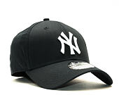 Kšiltovka New Era - MLB Essential 39THIRTY - NY Yankees - Navy / White