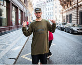 Triko Pink Dolphin Cross Layering Olive