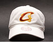 Kšiltovka Mitchell & Ness Championship Cleveland Cavaliers White Strapback