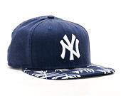 Kšiltovka New Era Sandwash Visor Print New York Yankees 9FIFTY Navy Snapback