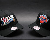 Kšiltovka Mitchell & Ness Team Logo Flexfit 110 New York Knicks Black Snapback