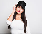 Dámská Kšiltovka New Era Premium Trucker 9FORTY Black/Silver Wing Snapback