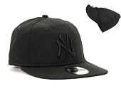 Kšiltovka New Era 9TWENTY New York Yankees Essential Packable Black/Black Strapback