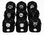 Kšiltovka Mitchell & Ness INTL441 Golden State Warriors Black/Grey/White Snapback