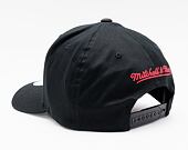 Kšiltovka Mitchell & Ness Chicago Bulls 537 Team Logo High Crown Black
