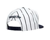 Kšiltovka Mitchell & Ness NCAA Retro Pinstripe Snapback Georgetown University White