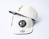 Kšiltovka Mitchell & Ness Cut Away Snapback Brooklyn Nets Off White