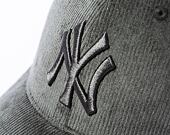 Kšiltovka New Era 39THIRTY MLB Cord New York Yankees - New Olive