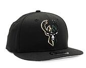 Kšiltovka New Era 9FIFTY NBA Split Logo Milwaukee Bucks Black / Pine Green