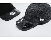 Kšiltovka New Era Jersey Tech 9FORTY Black Strapback