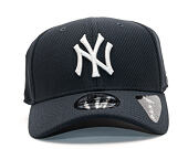 Kšiltovka New Era Diamond Era Essential New York Yankees 39THIRTY Official Team Color