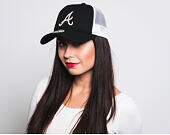 Dámská Kšiltovka New Era Essential Trucker Atlanta Braves 9FORTY Black/Silver Wing Snapback