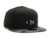 Kšiltovka New Era 9FIFTY New York Yankees Camo Essential Black/Midnight Camo Snapback
