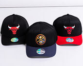 Kšiltovka Mitchell & Ness Chicago Bulls INTL285 2 TONE 110