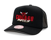 Kšiltovka Mitchell & Ness - Chicago Bulls - Year Of The Snake Trucker - Black