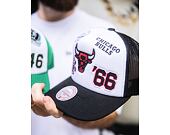 Kšiltovka Mitchell & Ness - Gridlock Trucker - Chicago Bulls - White