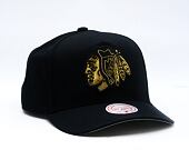 Kšiltovka Mitchell & Ness - NHL Black And Gold Pro Snapback - Chicago Blackhawks - Black