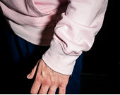 Mikina S Kapucí New Era Sandwash Po Hoody Pink