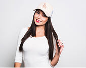 Dámská Kšiltovka New Era Essential Trucker Los Angeles Dodgers 9FORTY Satin/Gold Snapback