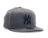 Kšiltovka New Era 9FIFTY New York Yankees Grey Heather/Navy Snapback