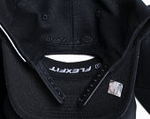 Kšiltovka Mitchell & Ness Boston Celtics 217 Curved Black Snapback