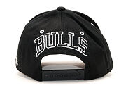 Kšiltovka Mitchell & Ness INTL441 Chicago Bulls Black/Grey/White Snapback