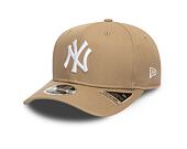 Kšiltovka New Era 9FIFTY New York Yankees Stretch Snap Tonal Wheat/White