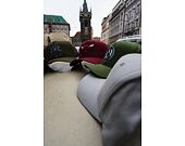 Kšiltovka Mitchell & Ness INTL840 Boston Celtics Cardinal 110 Snapback