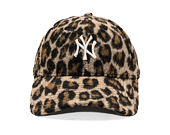 Dámská Kšiltovka New Era - MLB Cosy Animal - Leopard Fleece 9FORTY - NY Yankees - Caramel / Auburn